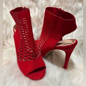 Qupid Red Sandals with Laser-Cut Design